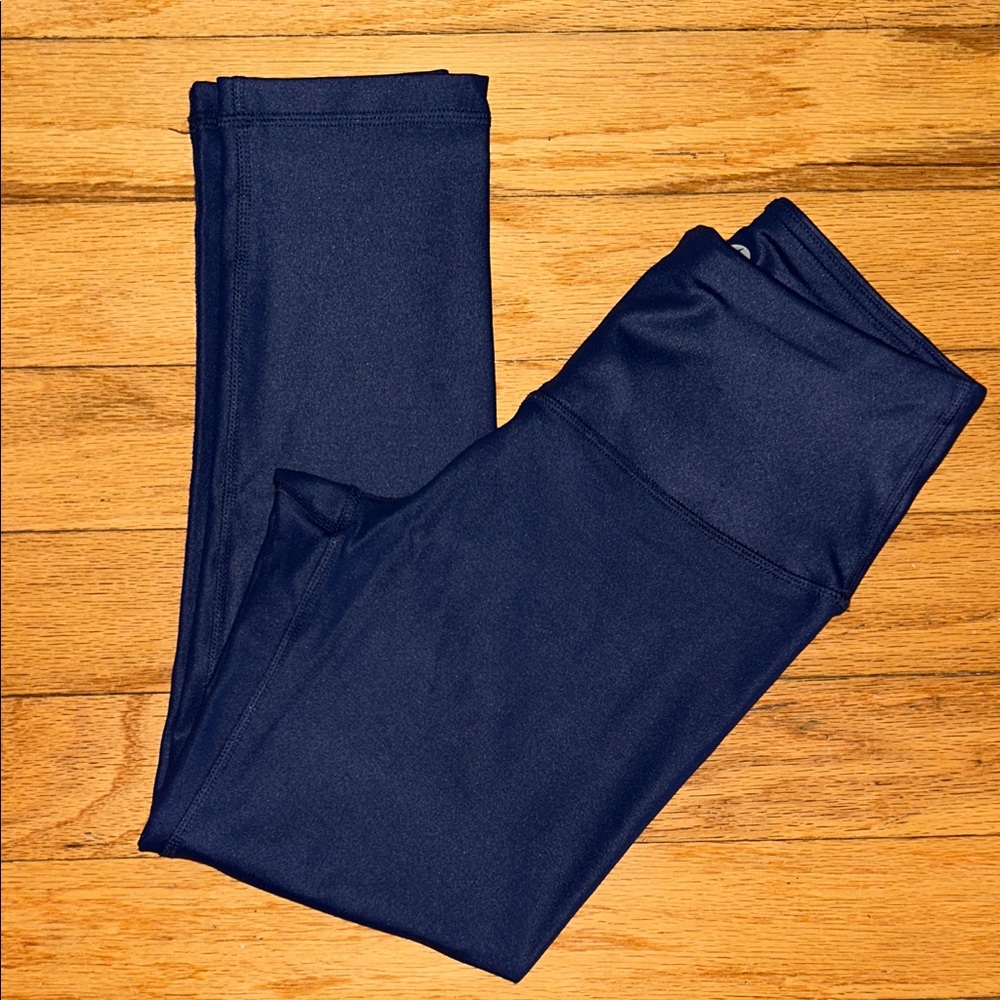 NWOT 90 degree by reflex 3/4 leg Navy Blue Leggings XS